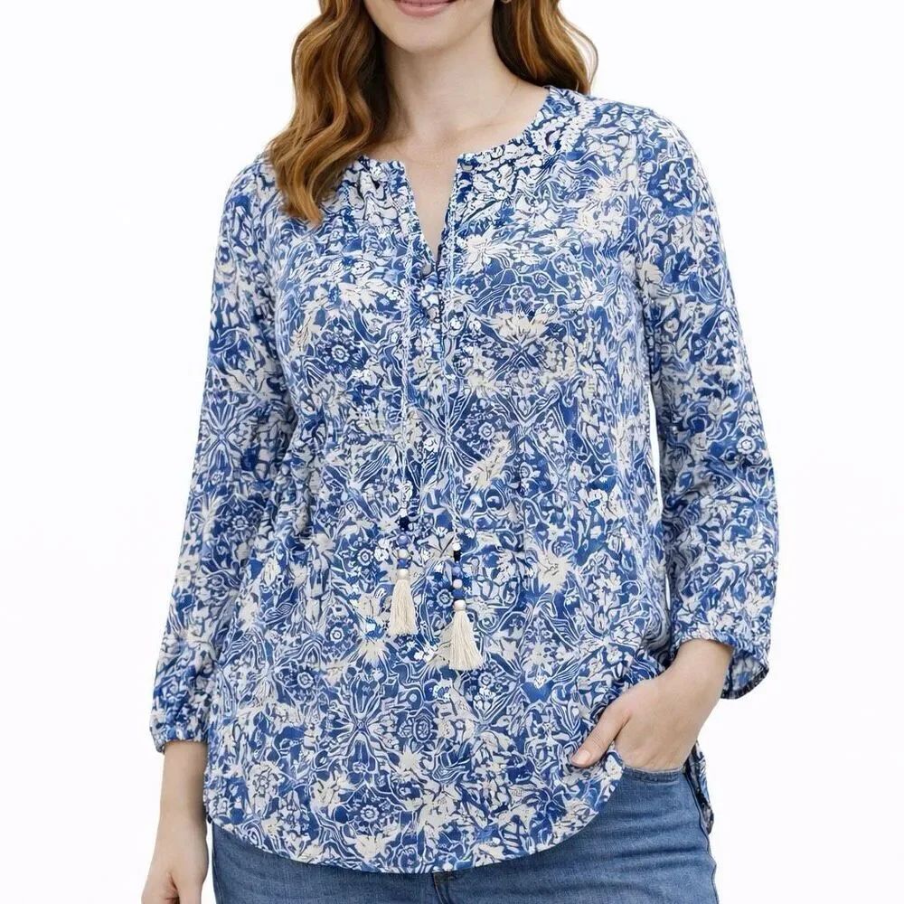 Lucky Brand blue embroidered blouse size medium